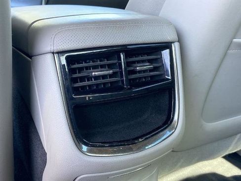 Used 2016 Cadillac CTS Luxury RWD image 17