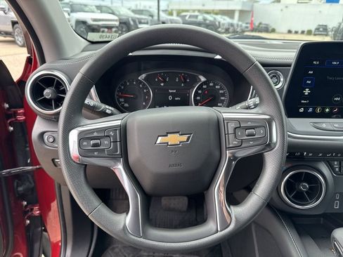 Certified 2024 Chevrolet Blazer LT w/ Convenience Package AWD/4WD image 17