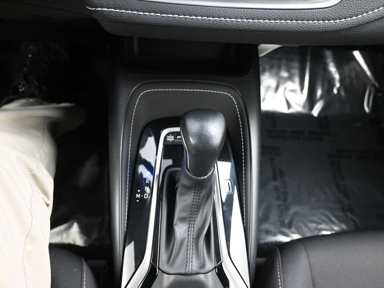 Used 2024 Toyota Corolla SE FWD image 23