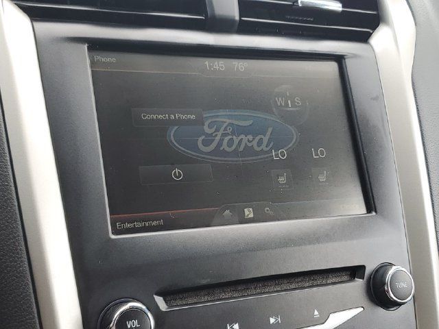 Used 2014 Ford Fusion SE w/ Equipment Group 502A FWD image 21
