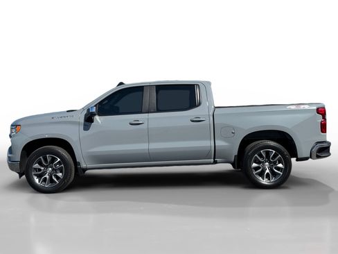Used 2024 Chevrolet Silverado 1500 LT AWD/4WD image 2