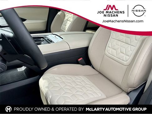 New 2025 Nissan Armada Platinum w/ Convenience Package image 26