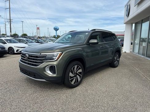 New 2026 Volkswagen Atlas SE AWD/4WD image 2