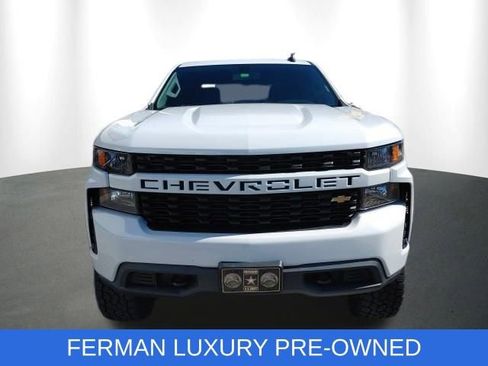 Used 2020 Chevrolet Silverado 1500 Custom w/ Custom Max Trailering Package image 3