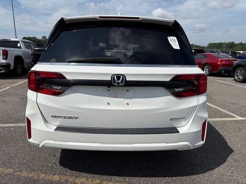 Used 2025 Honda Odyssey Sport-L image 4