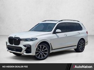 Used 2021 BMW X7 M50i AWD/4WD video 1