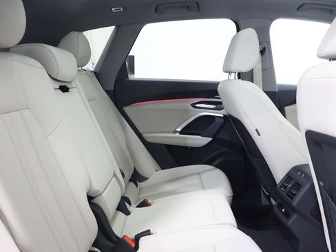 New 2025 Audi Q5 Premium Plus w/ Premium Plus AWD/4WD image 24