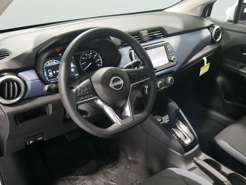 New 2025 Nissan Versa SV w/ Trunk Package FWD image 10