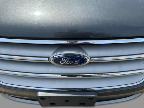 Used 2018 Ford Escape SEL AWD/4WD image 38