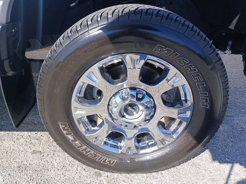 Used 2022 Ford F350 Lariat w/ Lariat Ultimate Package image 61