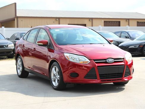 Used 2013 Ford Focus SE image 9