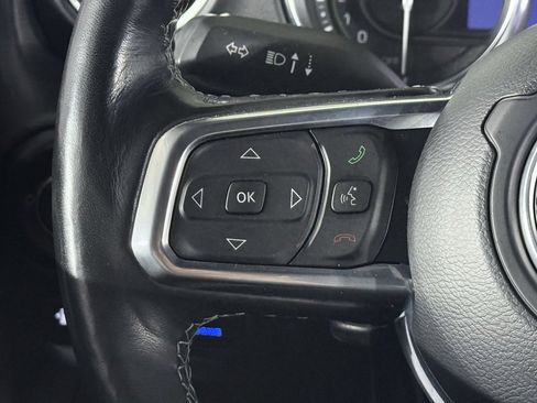 Used 2022 Jeep Wrangler Unlimited Sahara w/ Cold Weather Group image 44