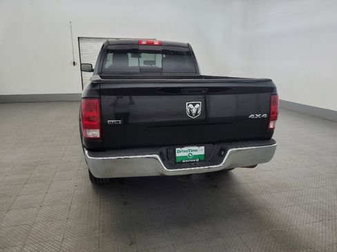 Used 2017 RAM 1500 Classic SLT image 6