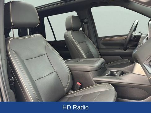 Used 2021 Chevrolet Tahoe Premier w/ Premium Package AWD/4WD image 20