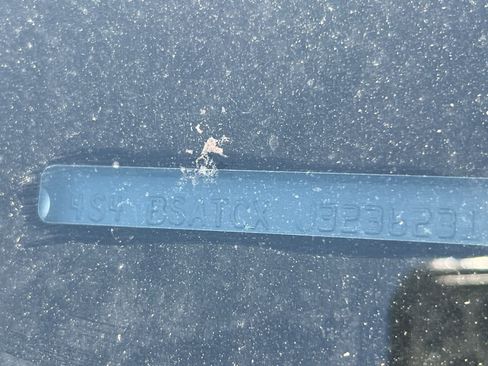 Used 2018 Subaru Outback 2.5i Touring w/ Popular Package #3 image 23