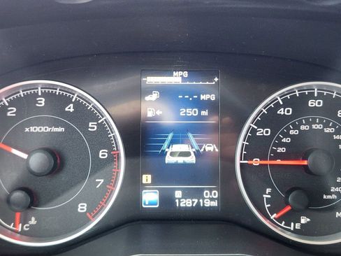 Used 2019 Subaru Ascent Premium w/ Popular Package #2A AWD/4WD image 18