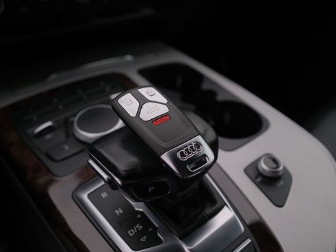 Used 2018 Audi Q7 2.0T Premium image 9