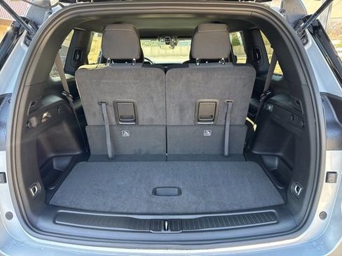 New 2025 Jeep Grand Cherokee L Laredo image 7