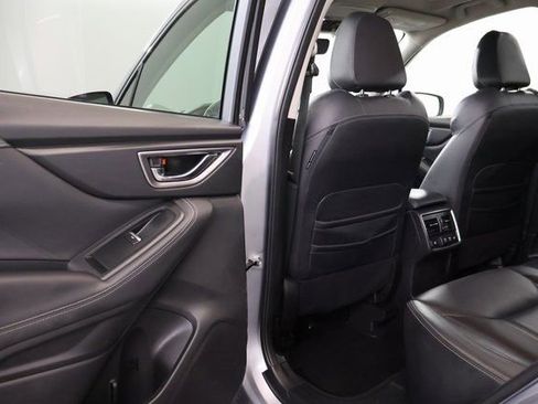 Used 2019 Subaru Forester Touring AWD/4WD image 28