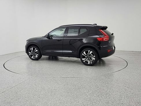 New 2026 Volvo XC40 B5 Ultra w/ Protection Package Premier AWD/4WD image 7