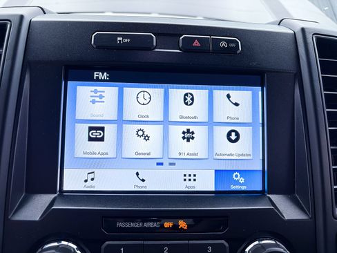 Used 2019 Ford F150 XL w/ Equipment Group 101A Mid AWD/4WD image 16