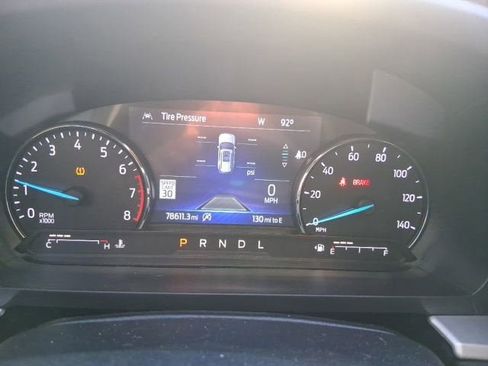 Used 2021 Ford Explorer XLT w/ Equipment Group 202A RWD image 6