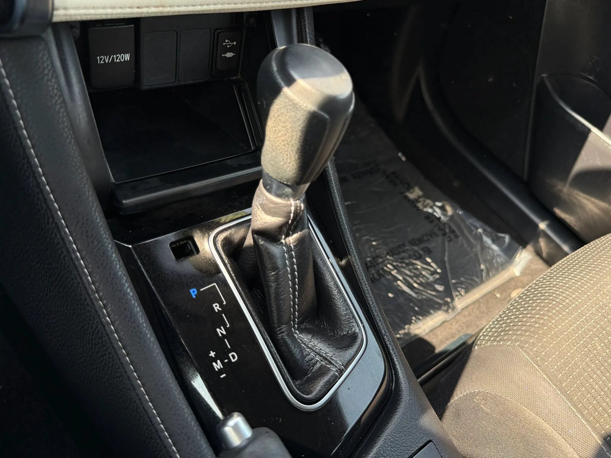 Used 2017 Toyota Corolla iM FWD image 14