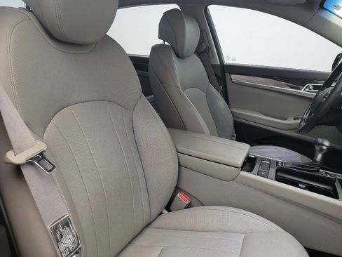 Used 2019 Genesis G80 3.8 image 21