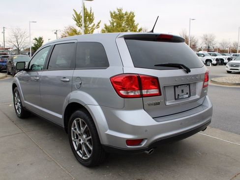 Used 2016 Dodge Journey R/T w/ Driver Convenience Group image 5