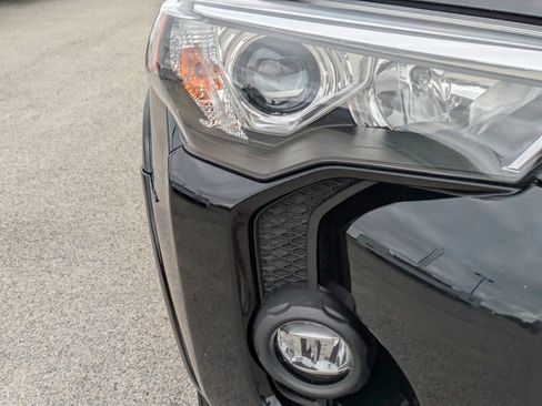 Used 2024 Toyota 4Runner SR5 RWD image 10