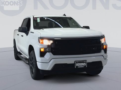 New 2026 Chevrolet Silverado 1500 Custom w/ Turbomax Blackout Package image 4