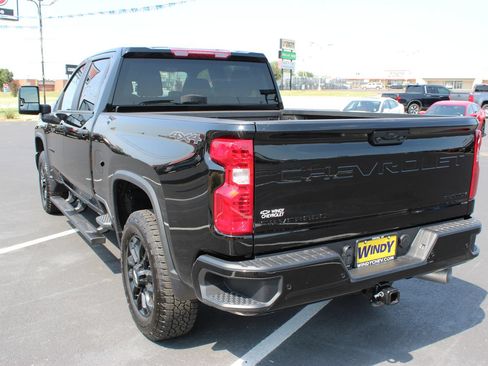 Used 2026 Chevrolet Silverado 2500 Custom w/ Custom Value Package AWD/4WD image 6