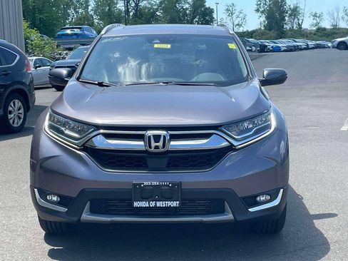 Used 2018 Honda CR-V Touring image 2