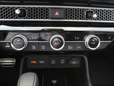 Used 2025 Honda Civic Sport image 20