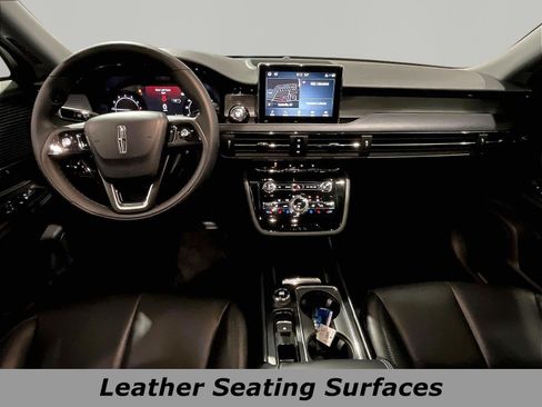 Used 2022 Lincoln Corsair AWD w/ Equipment Group 101A image 7