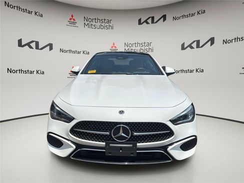 Used 2025 Mercedes-Benz CLE 300 4MATIC Coupe image 8