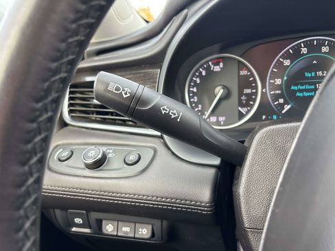 Used 2018 Buick LaCrosse Premium image 29