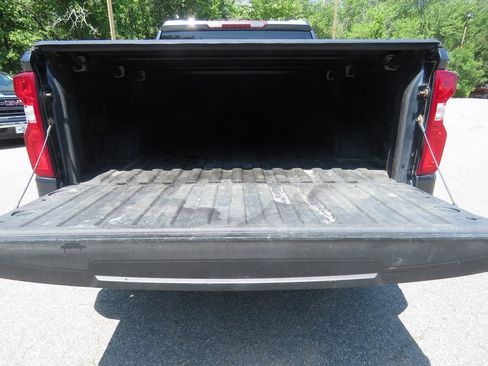 Used 2021 Chevrolet Silverado 1500 RST image 18