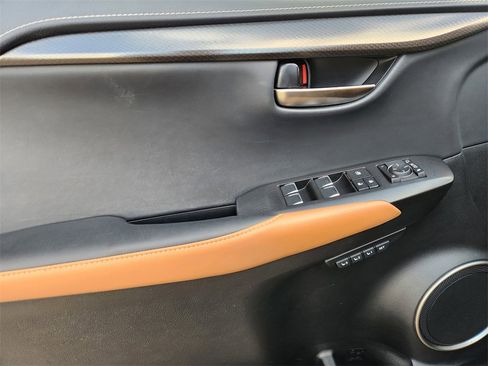 Used 2018 Lexus NX 300 FWD image 23