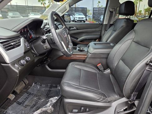 Used 2019 GMC Yukon XL SLT AWD/4WD image 13