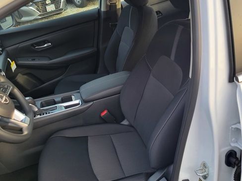 New 2025 Nissan Sentra SV w/ Trunk Package image 26