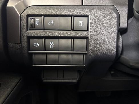 Used 2025 Toyota 4Runner SR5 image 20