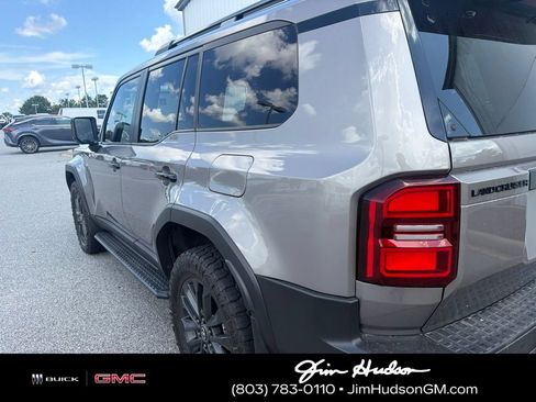 Used 2026 Toyota Land Cruiser w/ Premium Package AWD/4WD image 7