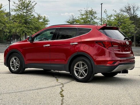 Used 2017 Hyundai Santa Fe Sport w/ 2.4L Tech Package 04 AWD/4WD image 9