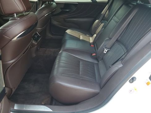 Used 2018 Lexus LS 500 w/ Interior Upgrade Package RWD image 11
