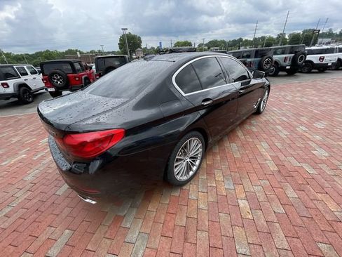 Used 2017 BMW 540i xDrive AWD/4WD image 33