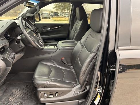 Used 2019 Cadillac Escalade Platinum image 21