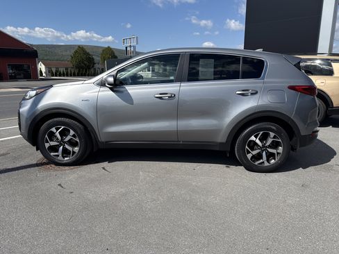 Certified 2021 Kia Sportage LX AWD/4WD image 7