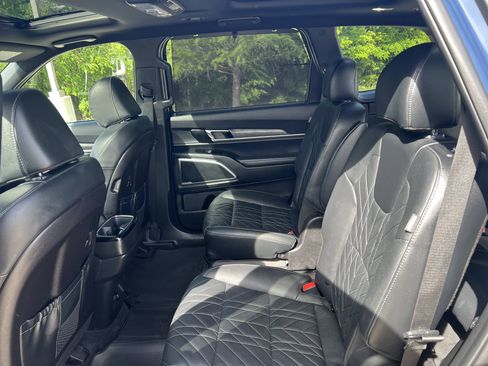 Used 2024 Kia Telluride SX X-Pro AWD/4WD image 31