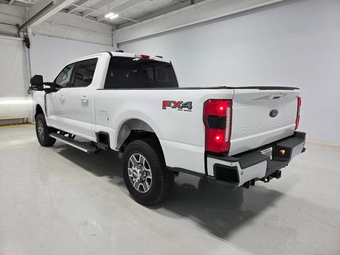 Used 2024 Ford F250 Lariat w/ FX4 Off-Road Package AWD/4WD image 6